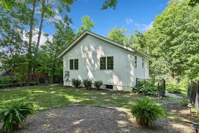 20475 Summerville Road, Deephaven, MN 55331 - Photo 24