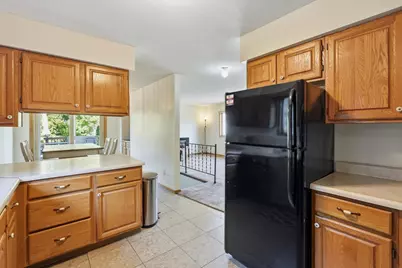 707 Washington Avenue, Crookston, MN 56716 - Photo 8
