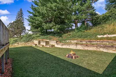 606 Grospoint Lane N, Oakdale, MN 55128 - Photo 30