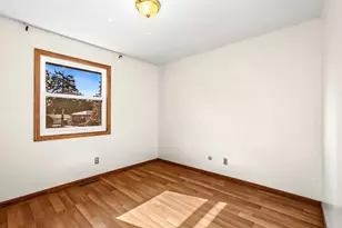 606 Grospoint Ln N, Oakdale, MN 55128 - Photo 16