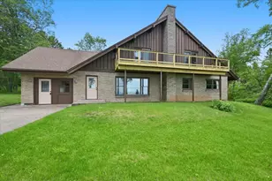 1820 Mary St, Beaver Bay, MN 55601 - Photo 2