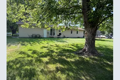 2201 23rd Street SW, Willmar, MN 56201 - Photo 4