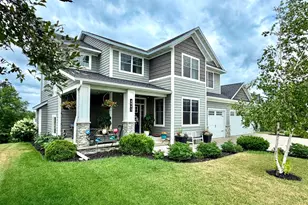 4995 Chalet Ct, Red Wing, MN 55066 - Photo 2
