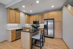 2411 121st Cir NE, Blaine, MN 55449 - Photo 4