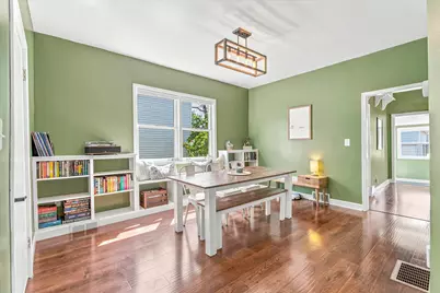 284 Winona Street E, Saint Paul, MN 55107 - Photo 8