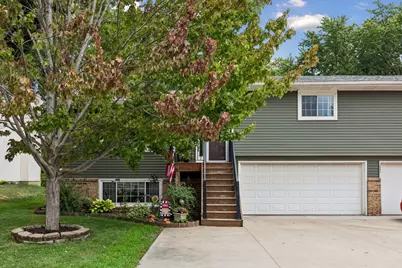 17540 Ionia Path, Lakeville, MN 55044 - Photo 38