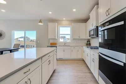 6127 Jensen Avenue S, Cottage Grove, MN 55016 - Photo 2