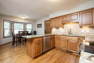6991 Raven Court, Eden Prairie, MN 55346 - Photo 6