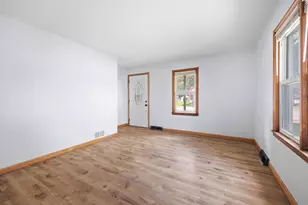 260 Buffalo Ave S, Montrose, MN 55363 - Photo 4