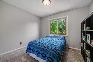 1195 Silverwood Rd, Woodbury, MN 55125 - Photo 20