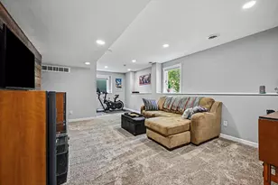 1195 Silverwood Rd, Woodbury, MN 55125 - Photo 24
