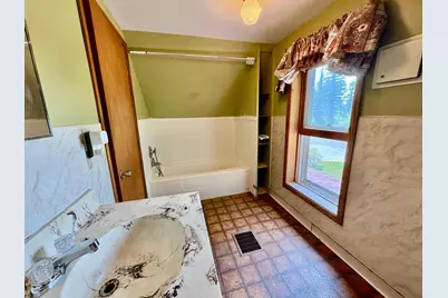 122 2nd Avenue SE, Baudette, MN 56623 - Photo 20