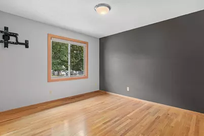 11221 Sumter Avenue N, Champlin, MN 55316 - Photo 10