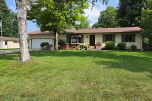 815 5th St N, Cold Spring, MN 56320 - Photo 2