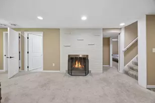 1425 Orkla Dr, Golden Valley, MN 55427 - Photo 24