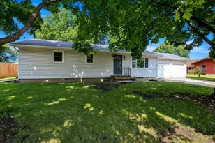 1013 9th St, Gaylord, MN 55334 - Photo 1