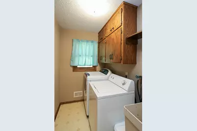 1013 9th Street, Gaylord, MN 55334 - Photo 8
