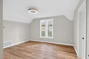 2218 Irving Ave N, Minneapolis, MN 55411 - Photo 12