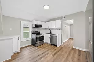 2218 Irving Ave N, Minneapolis, MN 55411 - Photo 20