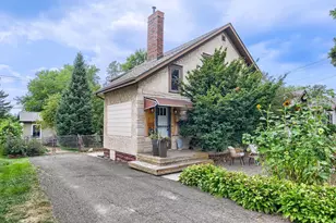 1735 Malvern St, Roseville, MN 55113 - Photo 2