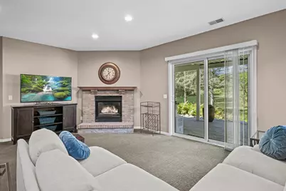 11148 Wyoming Road S, Bloomington, MN 55438 - Photo 34