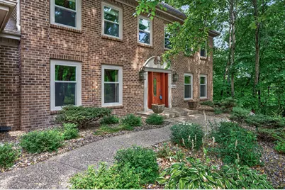 18401 Beaverwood Hill, Minnetonka, MN 55345 - Photo 4