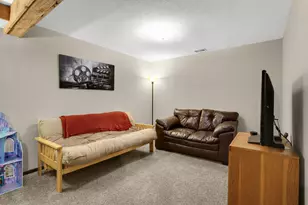 2201 Stroden Cir, Golden Valley, MN 55427 - Photo 24