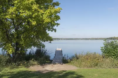2201 Stroden Circle, Golden Valley, MN 55427 - Photo 30
