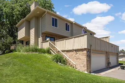 2201 Stroden Circle, Golden Valley, MN 55427 - Photo 2