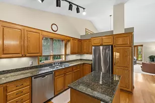 1240 Bucher Ave, Shoreview, MN 55126 - Photo 12