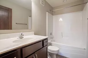 22424 Canova Ct, Farmington, MN 55024 - Photo 16