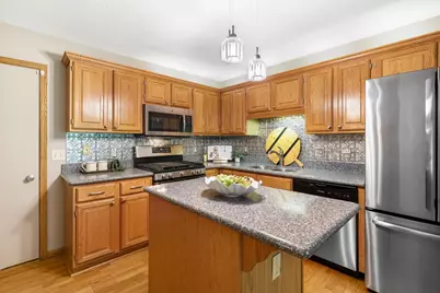13108 Gemstone Court, Apple Valley, MN 55124 - Photo 6