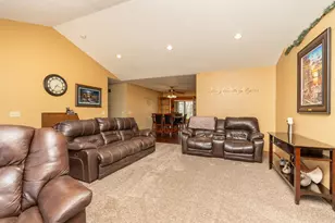 7195 County Road 10 E, Chaska, MN 55318 - Photo 8