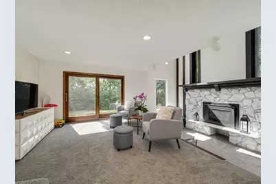 335 Pineview Lane N, Plymouth, MN 55441 - Photo 28