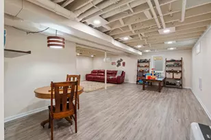 1347 Mackubin St, Saint Paul, MN 55117 - Photo 38