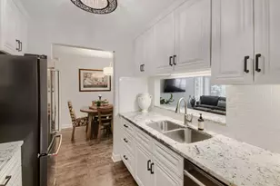 1729 6th St NE, Minneapolis, MN 55413 - Photo 2