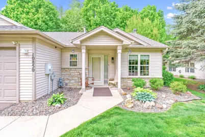 10850 Woodland Drive, Chisago City, MN 55013 - Photo 4