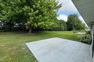 2608 10th St SW, Willmar, MN 56201 - Photo 24