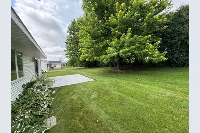 2608 10th Street SW, Willmar, MN 56201 - Photo 2