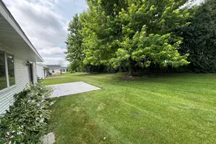 2608 10th St SW, Willmar, MN 56201 - Photo 2
