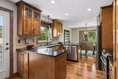 3882 Mersey Way, Eagan, MN 55123 - Photo 14