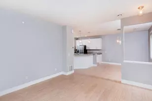 11011 Oak Grv Cir, Woodbury, MN 55129 - Photo 14
