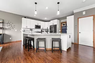 1624 Hackberry Ct, Carver, MN 55315 - Photo 14
