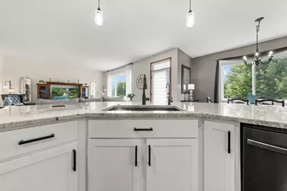 1624 Hackberry Court, Carver, MN 55315 - Photo 18