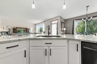 1624 Hackberry Ct, Carver, MN 55315 - Photo 18