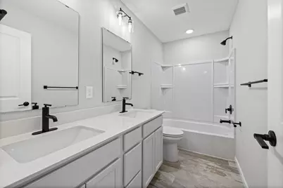 6195 Highland Hills Circle S, Cottage Grove, MN 55016 - Photo 24