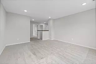 6195 Highland Hls Cir S, Cottage Grove, MN 55016 - Photo 14