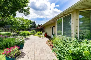 1217 Oak St N, Fargo, ND 58102 - Photo 50