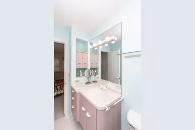 1217 Oak Street N, Fargo, ND 58102 - Photo 26