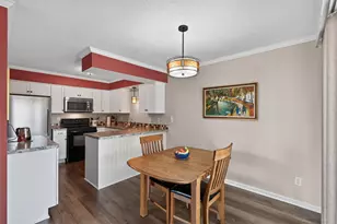 4297 Evergreen Dr, Vadnais Heights, MN 55127 - Photo 12